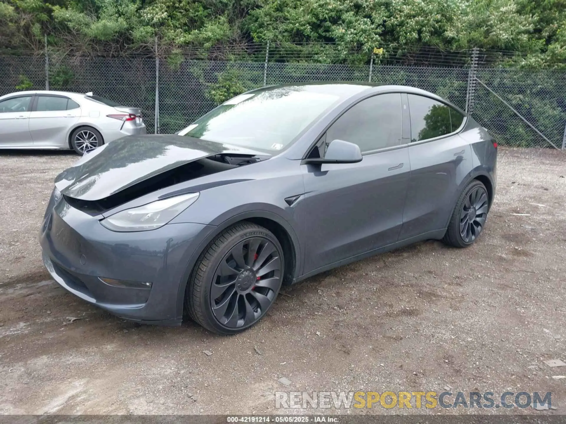 2 Photograph of a damaged car 7SAYGDEF1PF838247 TESLA MODEL Y 2023
