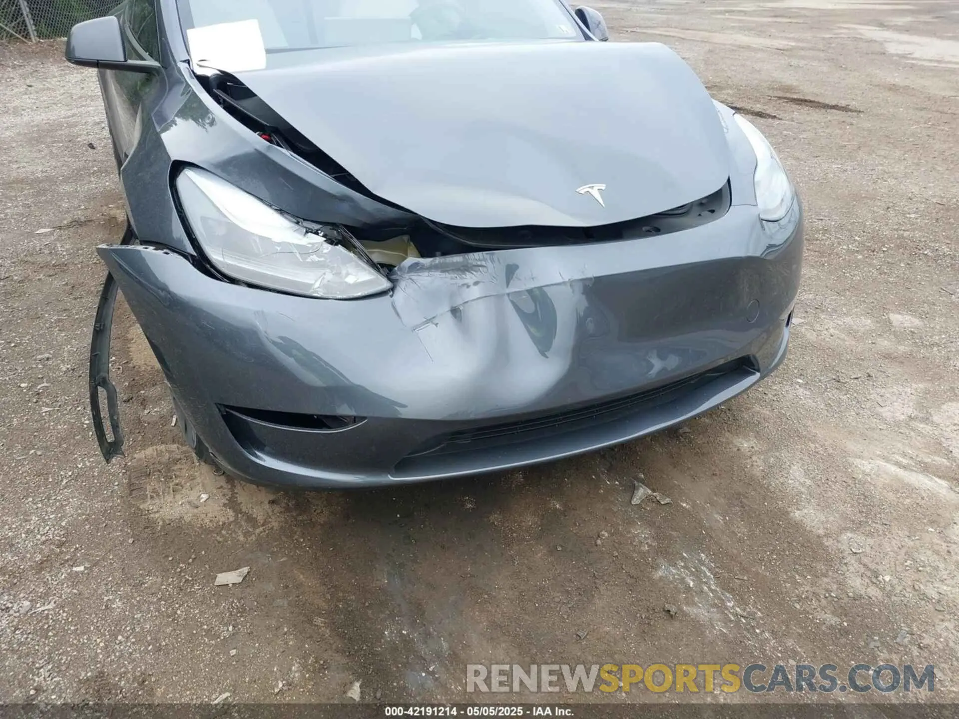 6 Photograph of a damaged car 7SAYGDEF1PF838247 TESLA MODEL Y 2023