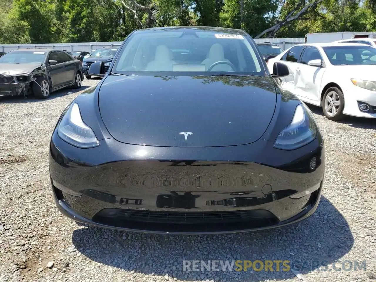 5 Photograph of a damaged car 7SAYGDEF1PF846431 TESLA MODEL Y 2023