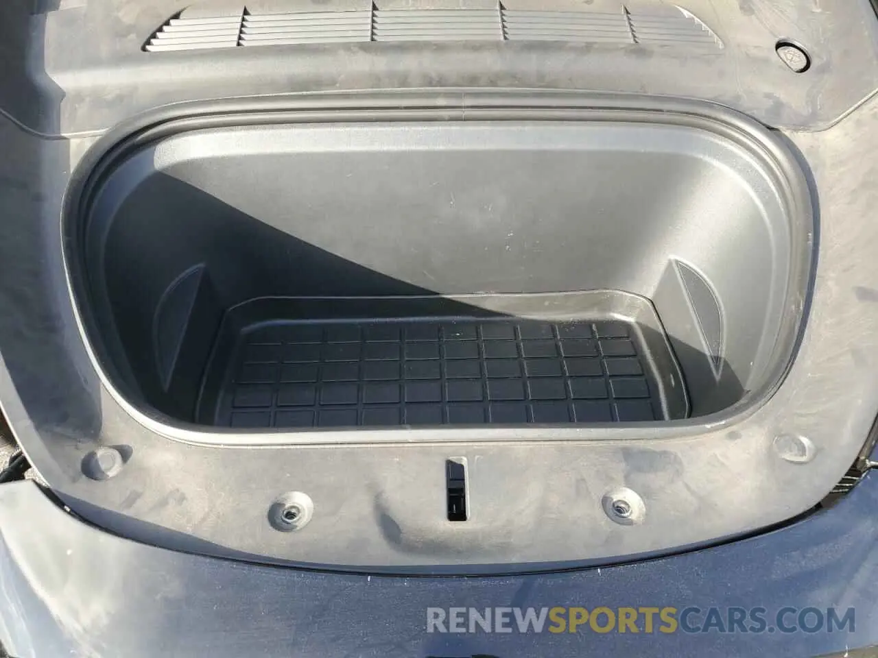 13 Photograph of a damaged car 7SAYGDEF1PF856375 TESLA MODEL Y 2023