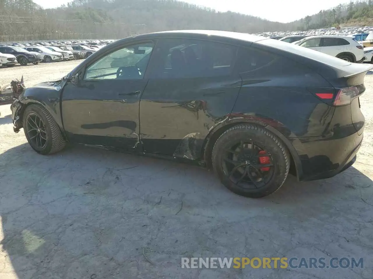 2 Photograph of a damaged car 7SAYGDEF1PF867165 TESLA MODEL Y 2023