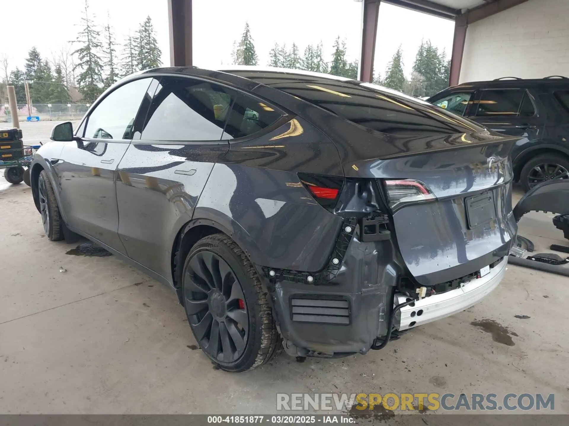 3 Фотография поврежденного автомобиля 7SAYGDEF1PF941197 TESLA MODEL Y 2023