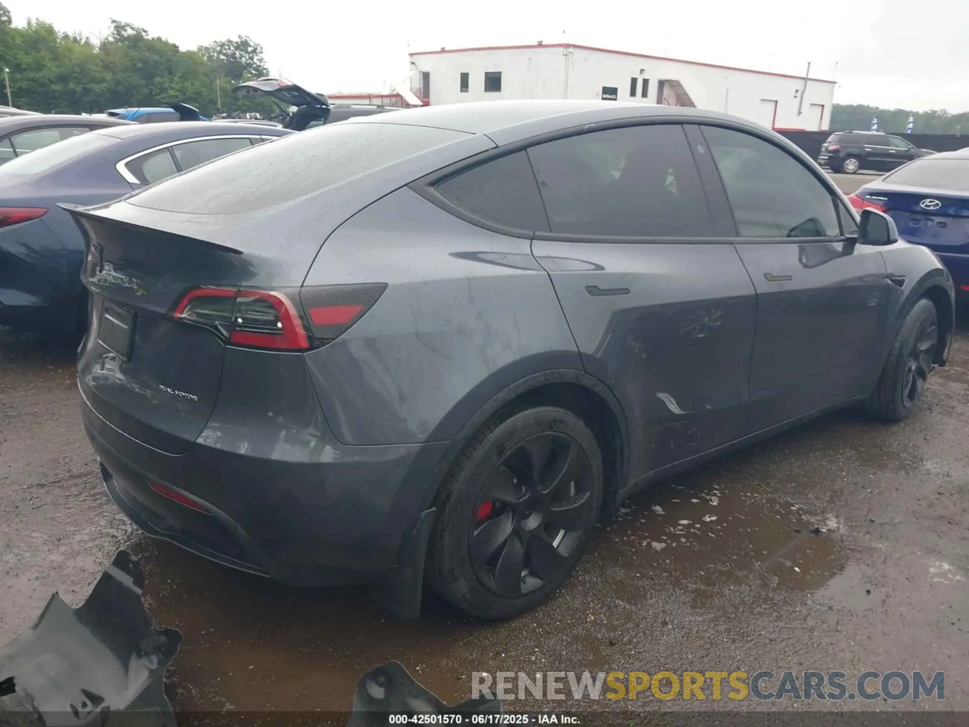 4 Фотография поврежденного автомобиля 7SAYGDEF2PA049778 TESLA MODEL Y 2023