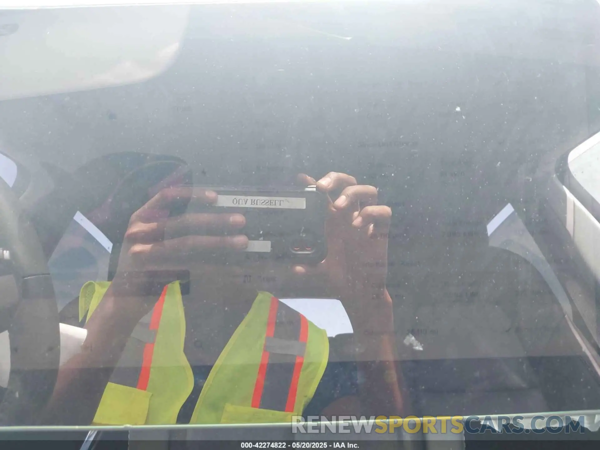 7 Photograph of a damaged car 7SAYGDEF2PF707151 TESLA MODEL Y 2023
