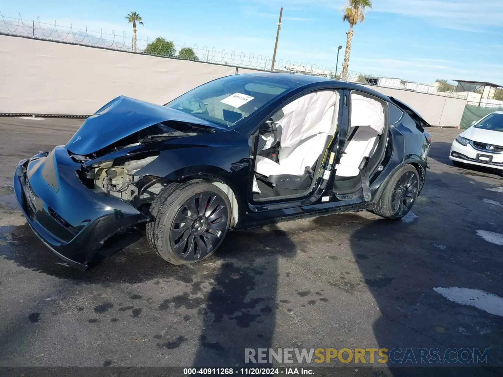 13 Фотография поврежденного автомобиля 7SAYGDEF2PF737721 TESLA MODEL Y 2023