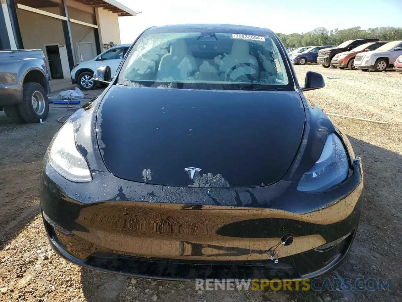 5 Photograph of a damaged car 7SAYGDEF2PF765941 TESLA MODEL Y 2023