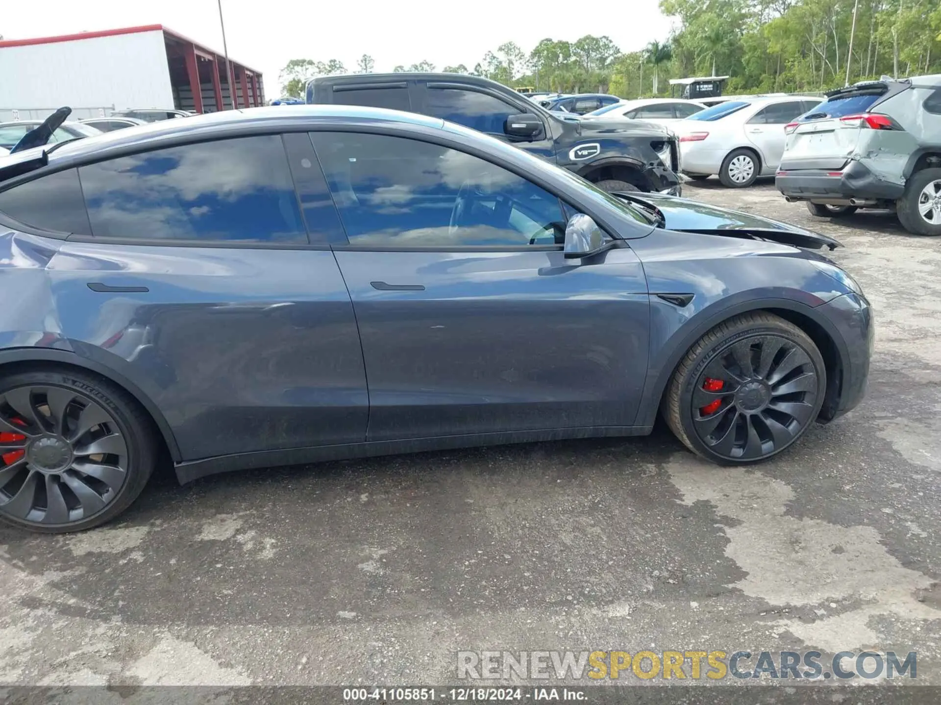 12 Photograph of a damaged car 7SAYGDEF2PF795036 TESLA MODEL Y 2023