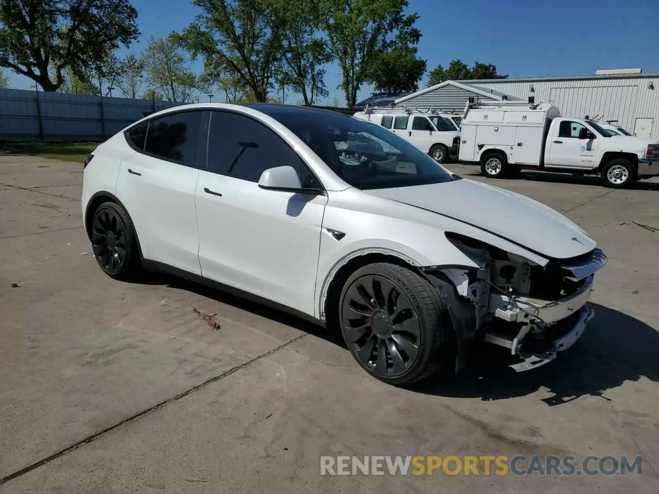 4 Фотография поврежденного автомобиля 7SAYGDEF2PF812675 TESLA MODEL Y 2023