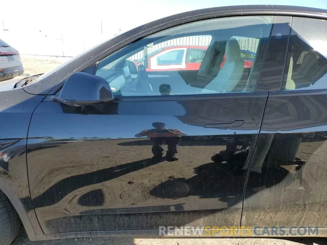 7 Photograph of a damaged car 7SAYGDEF2PF852075 TESLA MODEL Y 2023