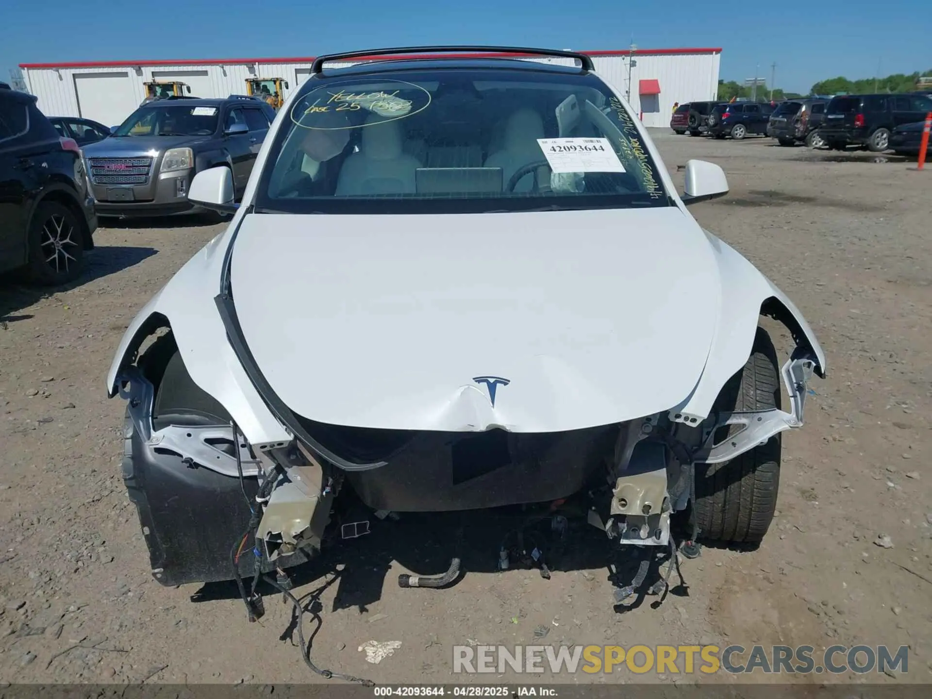 13 Фотография поврежденного автомобиля 7SAYGDEF2PF858782 TESLA MODEL Y 2023