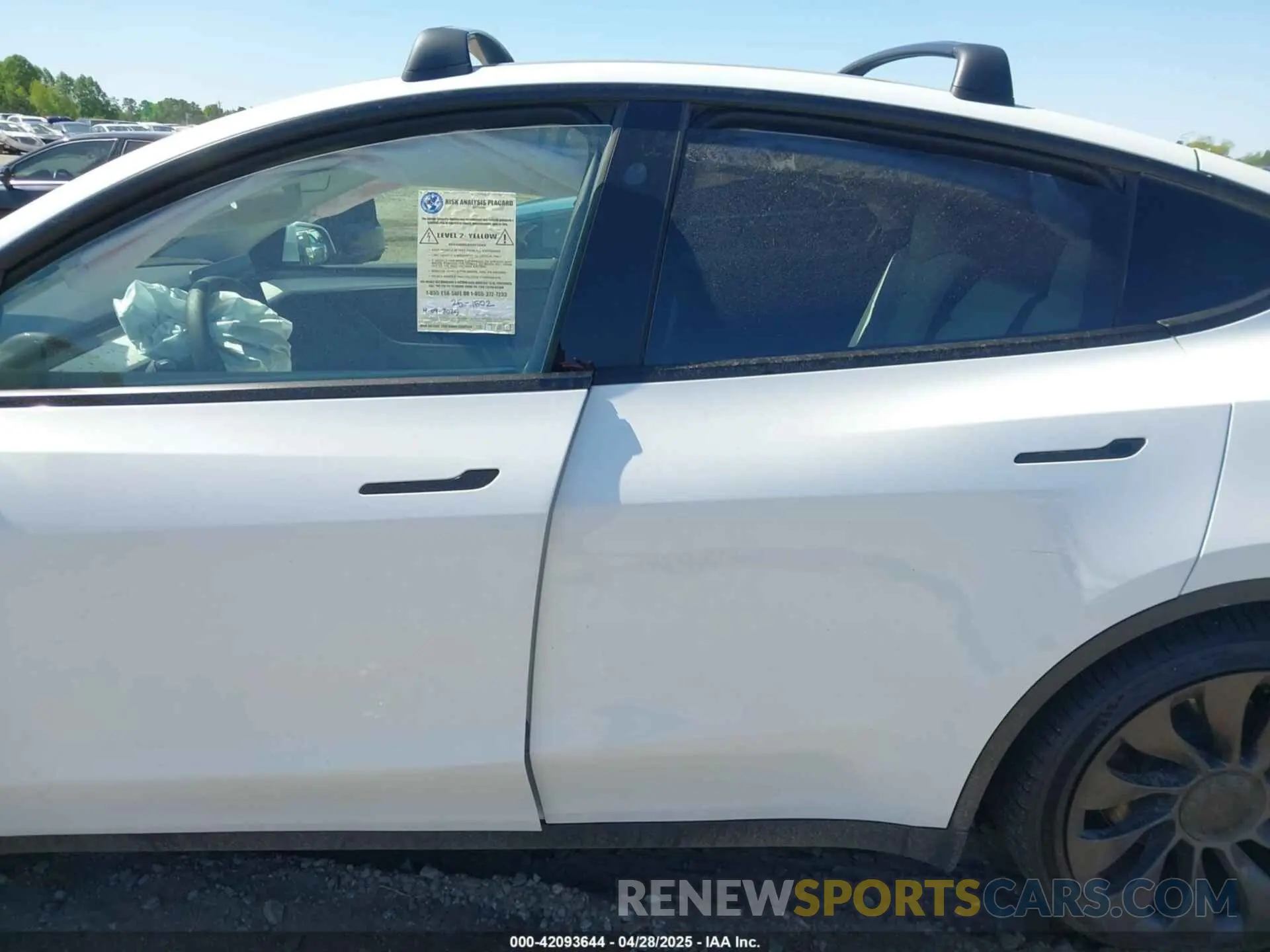 15 Фотография поврежденного автомобиля 7SAYGDEF2PF858782 TESLA MODEL Y 2023
