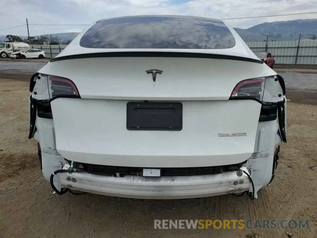6 Фотография поврежденного автомобиля 7SAYGDEF3PF708311 TESLA MODEL Y 2023