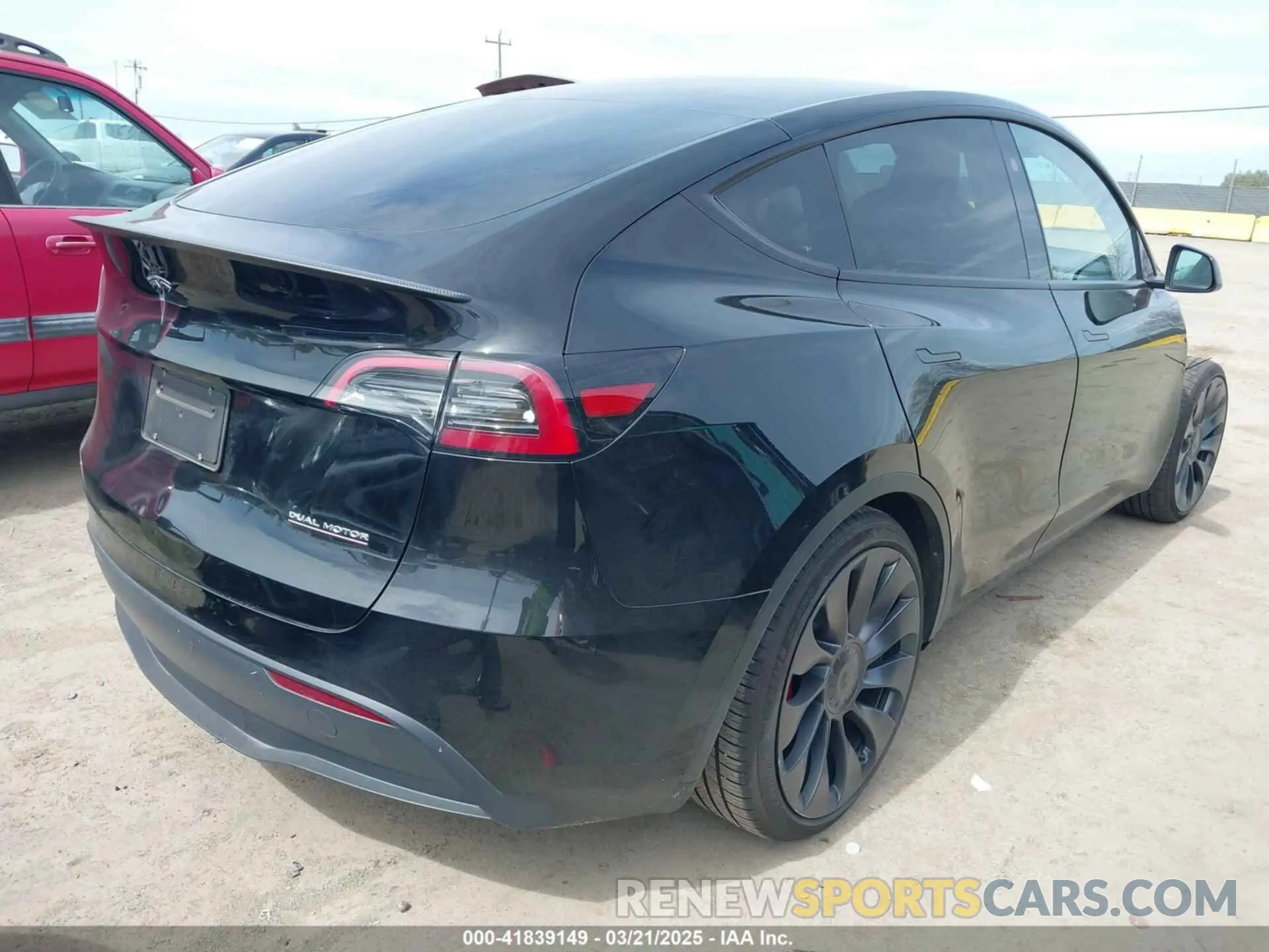 4 Фотография поврежденного автомобиля 7SAYGDEF3PF834863 TESLA MODEL Y 2023