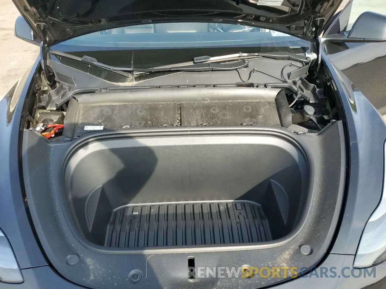 11 Photograph of a damaged car 7SAYGDEF3PF921470 TESLA MODEL Y 2023