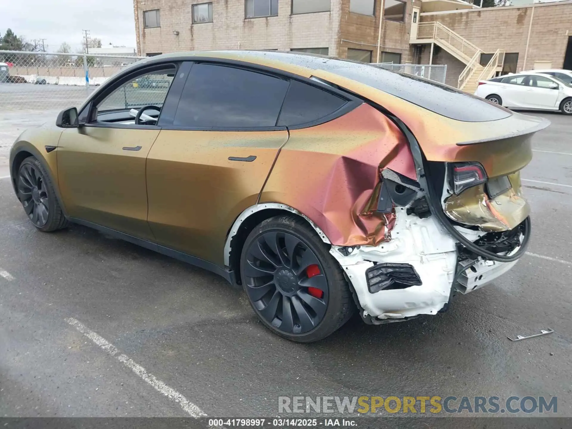3 Фотография поврежденного автомобиля 7SAYGDEF4PF738885 TESLA MODEL Y 2023