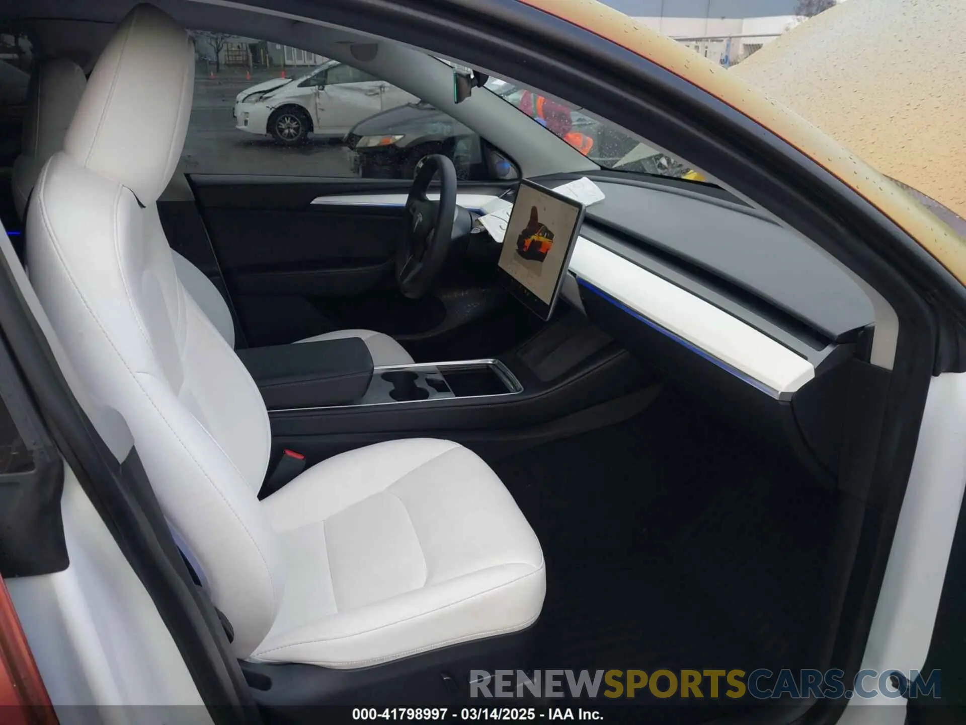 5 Фотография поврежденного автомобиля 7SAYGDEF4PF738885 TESLA MODEL Y 2023