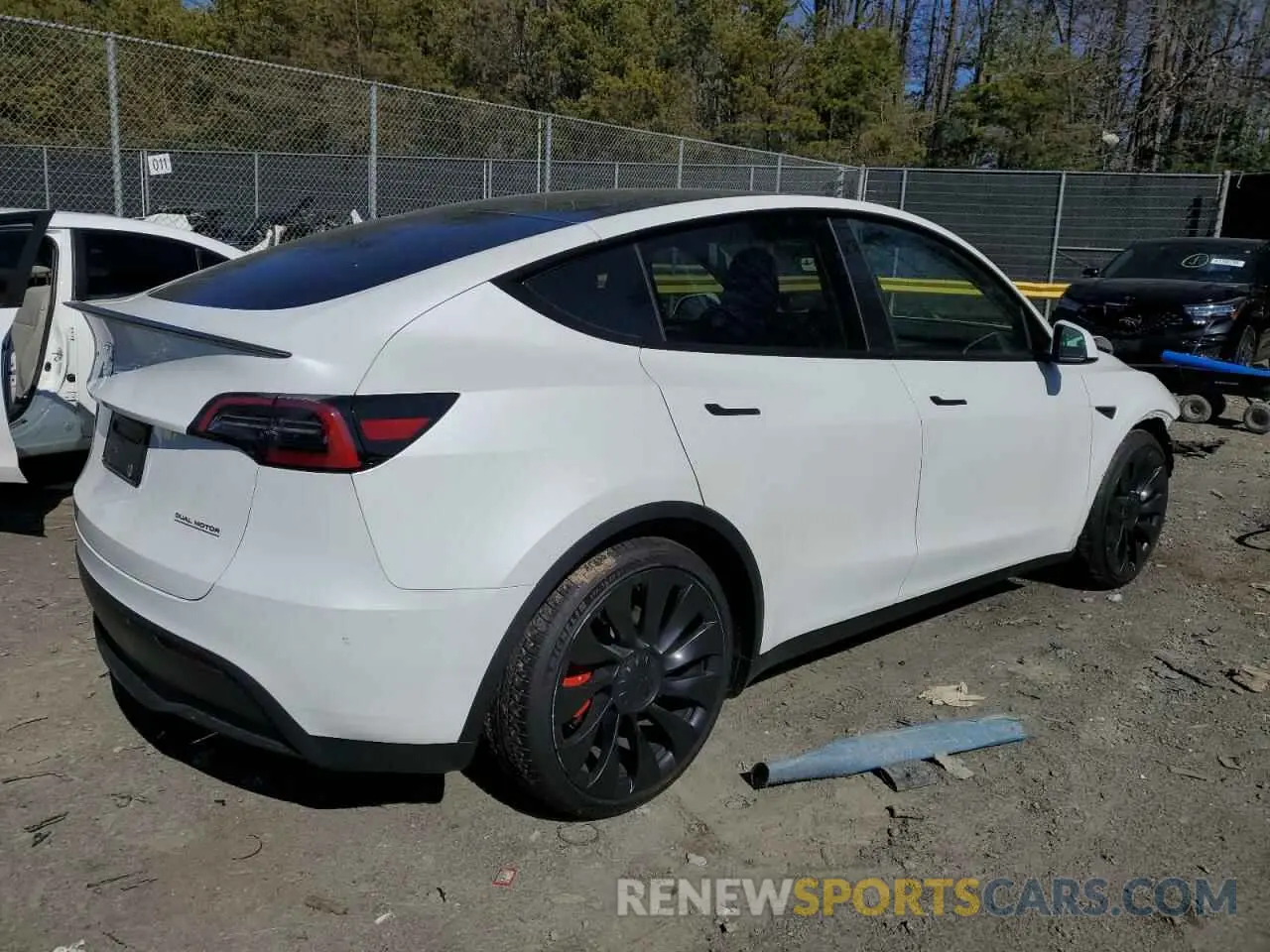 3 Фотография поврежденного автомобиля 7SAYGDEF4PF779825 TESLA MODEL Y 2023