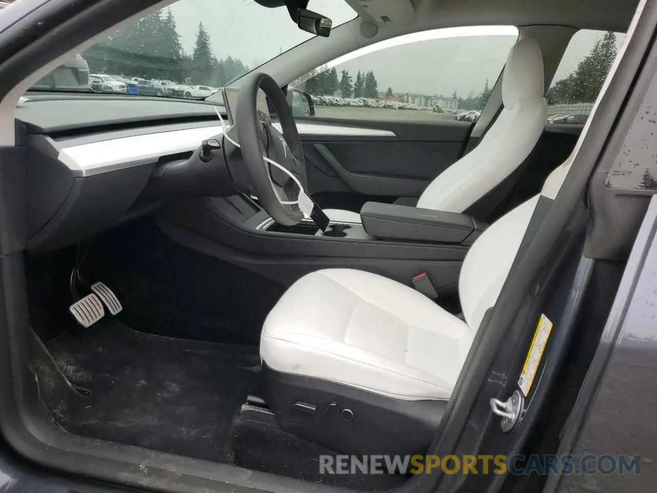 7 Photograph of a damaged car 7SAYGDEF4PF794244 TESLA MODEL Y 2023