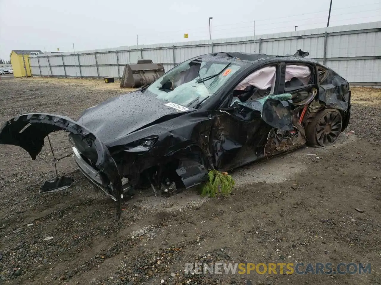 1 Photograph of a damaged car 7SAYGDEF4PF826965 TESLA MODEL Y 2023