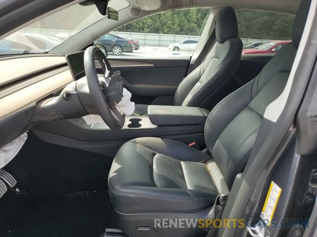 7 Photograph of a damaged car 7SAYGDEF4PF829543 TESLA MODEL Y 2023