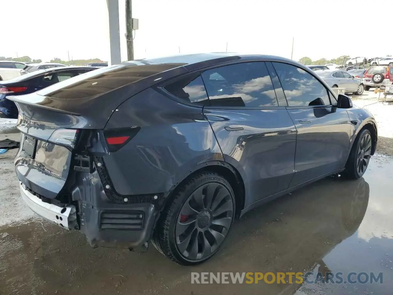 3 Photograph of a damaged car 7SAYGDEF4PF873641 TESLA MODEL Y 2023