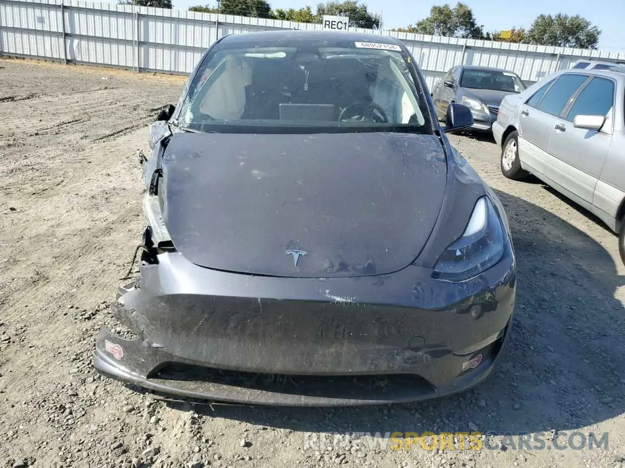 5 Photograph of a damaged car 7SAYGDEF4PF912339 TESLA MODEL Y 2023