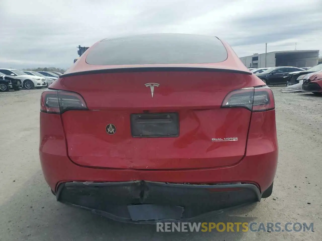 6 Photograph of a damaged car 7SAYGDEF4PF960357 TESLA MODEL Y 2023