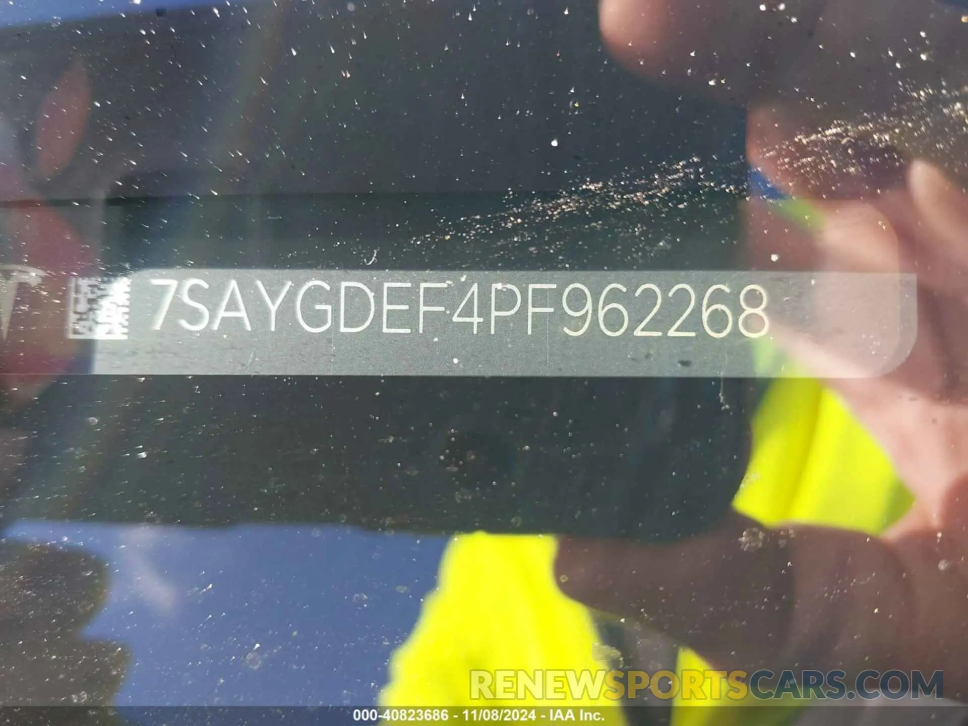 9 Photograph of a damaged car 7SAYGDEF4PF962268 TESLA MODEL Y 2023