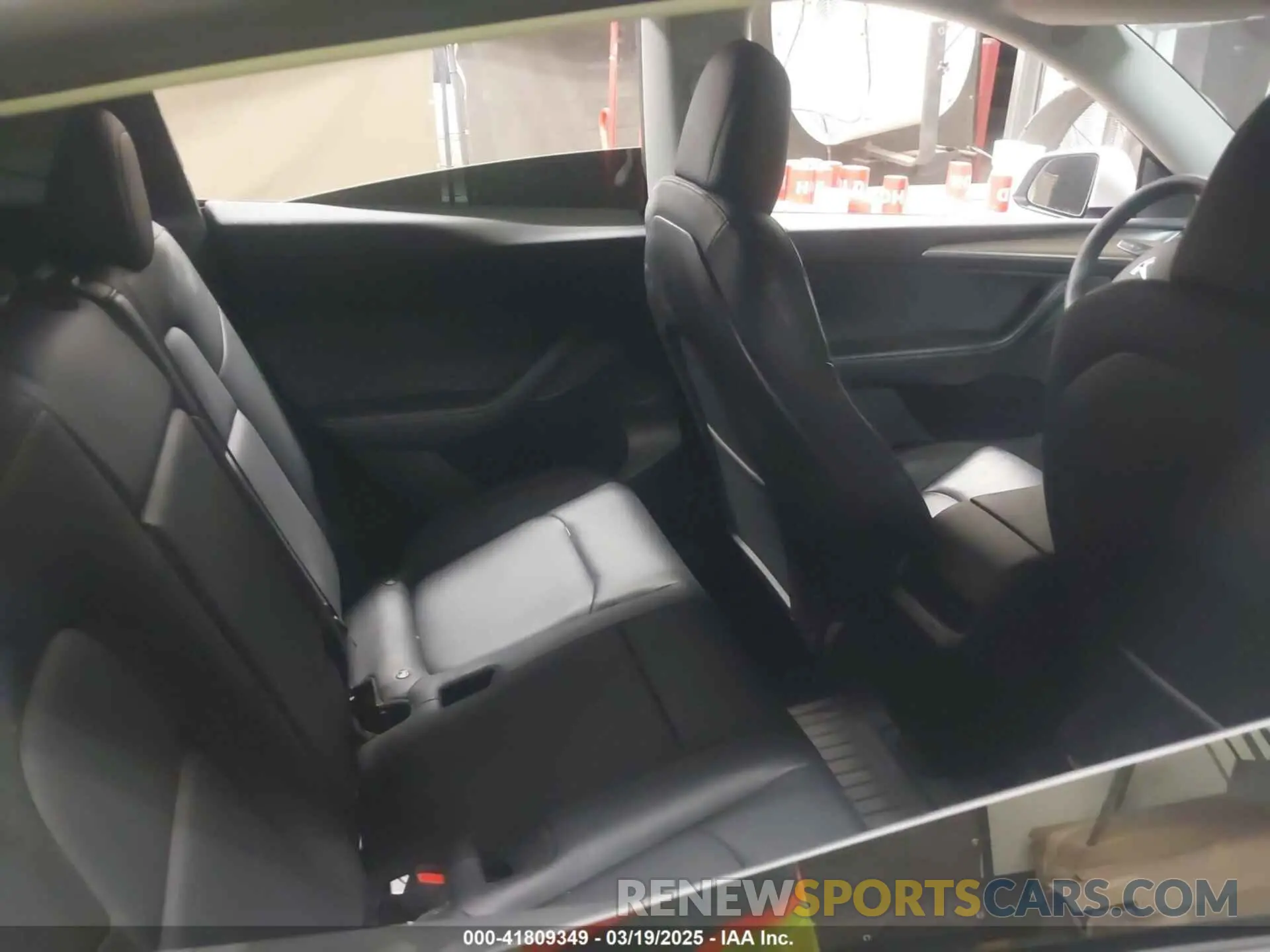 8 Photograph of a damaged car 7SAYGDEF5PF665560 TESLA MODEL Y 2023