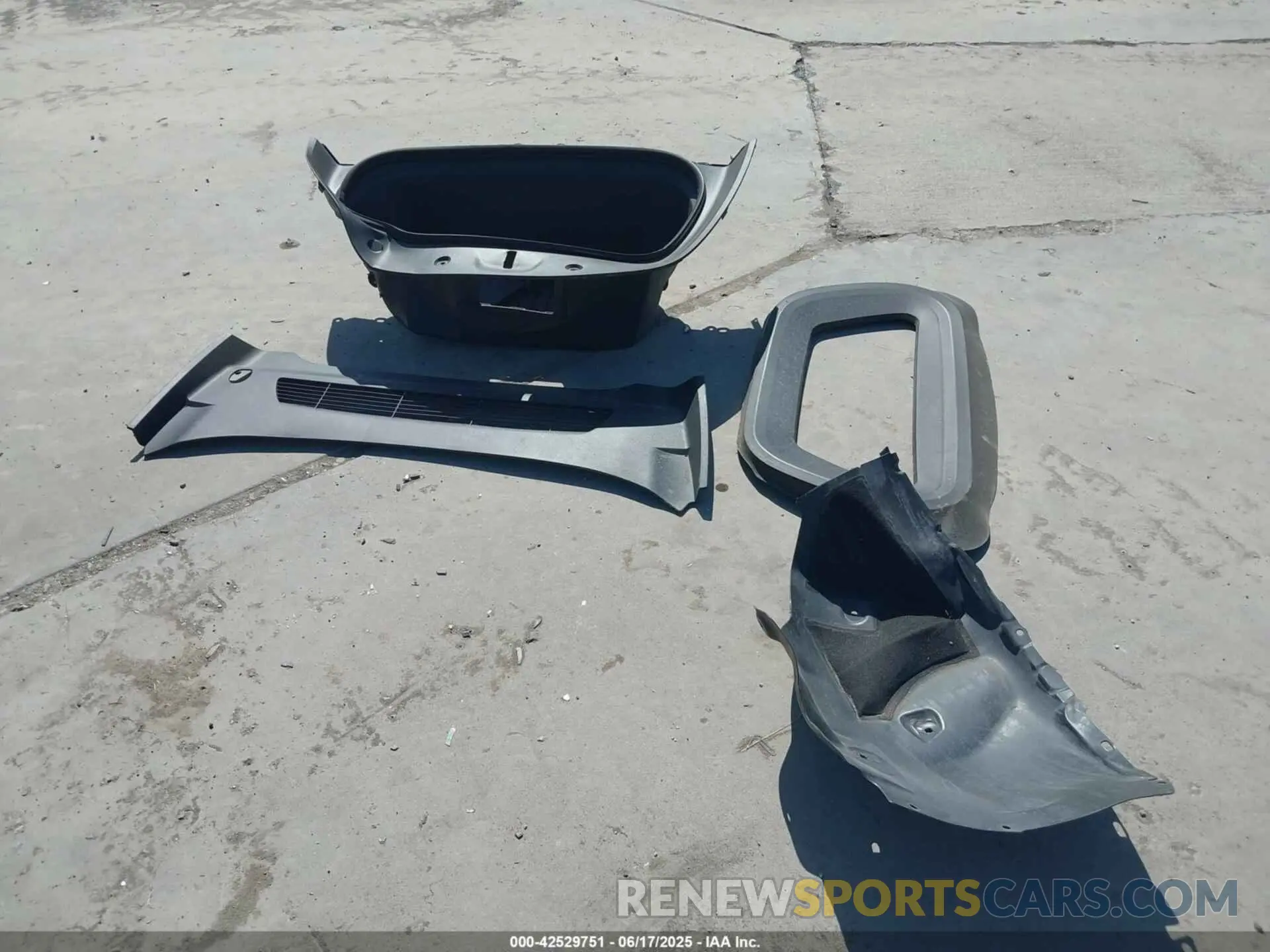 12 Фотография поврежденного автомобиля 7SAYGDEF5PF696100 TESLA MODEL Y 2023