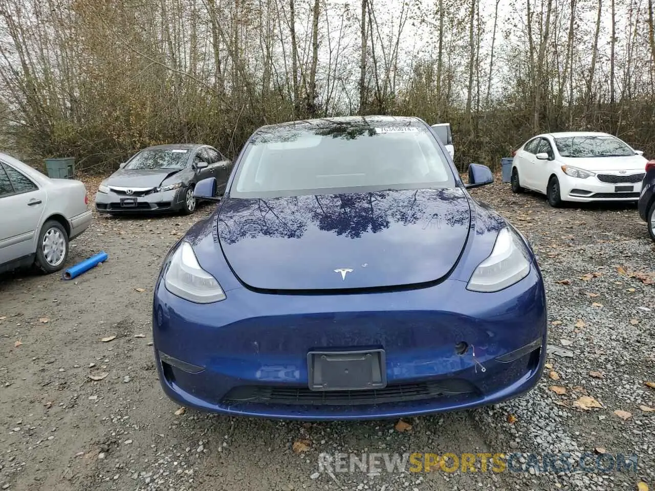 5 Photograph of a damaged car 7SAYGDEF5PF811651 TESLA MODEL Y 2023