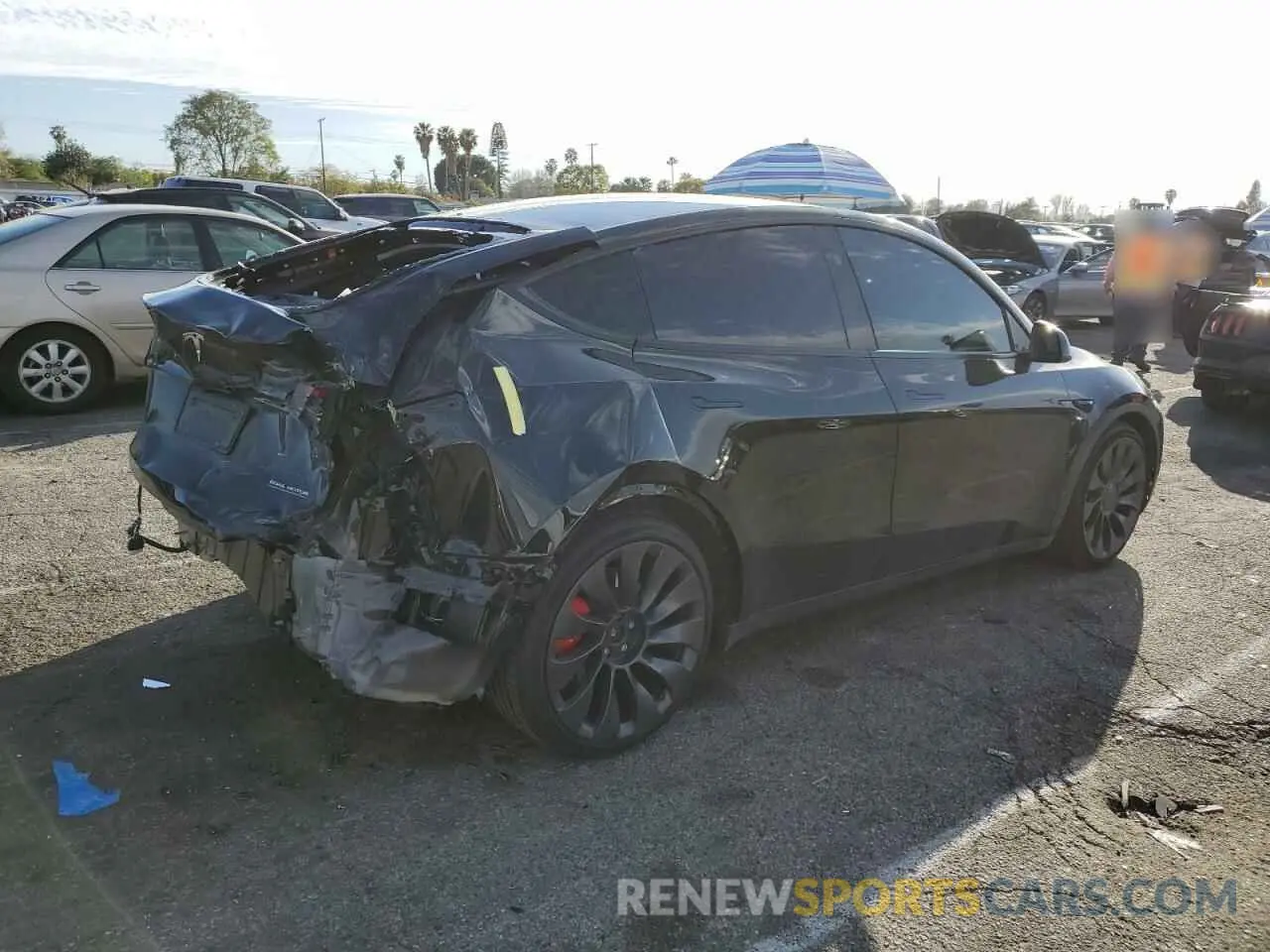 3 Photograph of a damaged car 7SAYGDEF5PF844083 TESLA MODEL Y 2023
