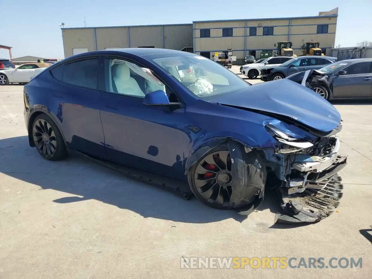 4 Photograph of a damaged car 7SAYGDEF5PF917808 TESLA MODEL Y 2023