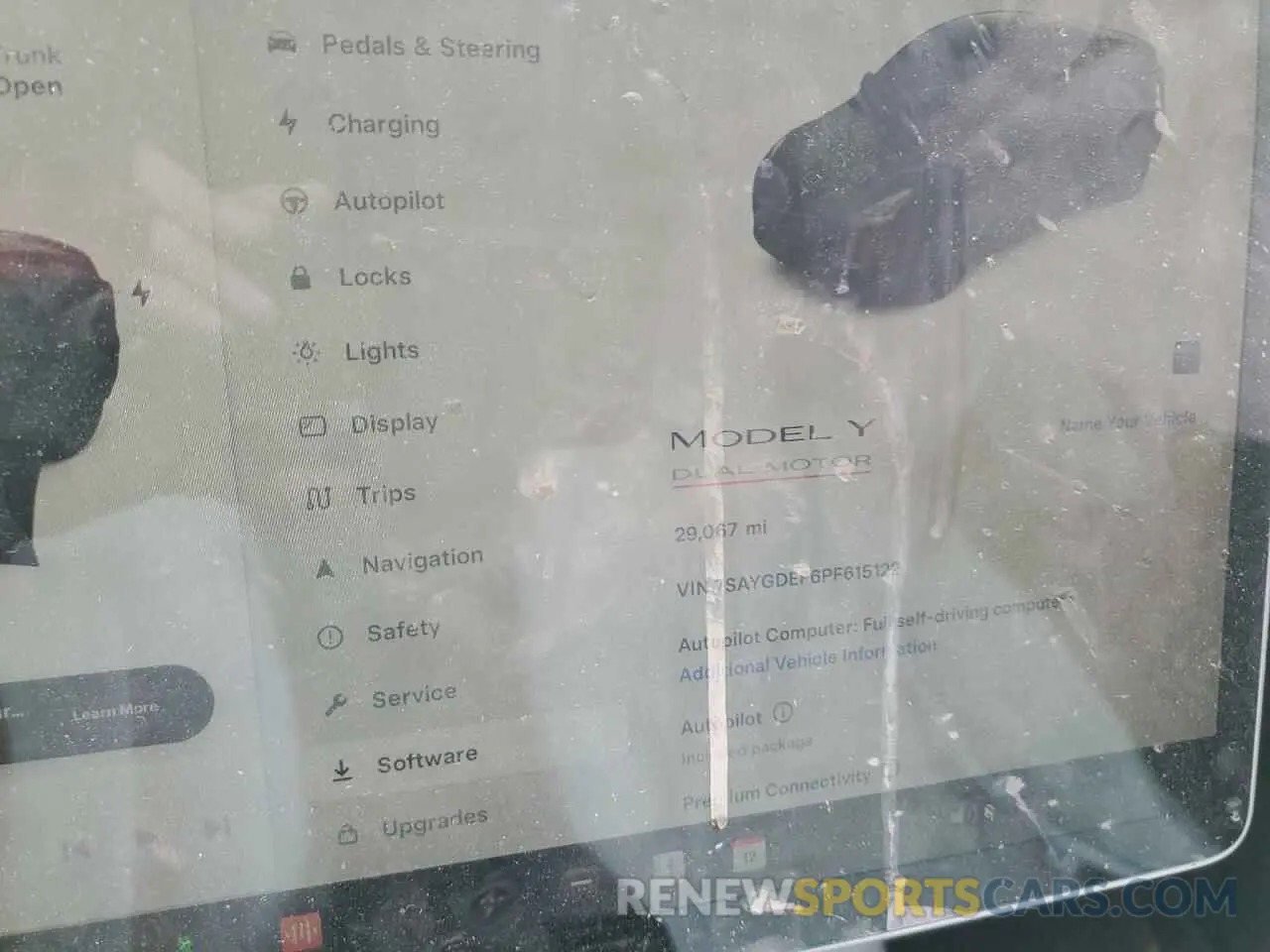 9 Photograph of a damaged car 7SAYGDEF6PF615122 TESLA MODEL Y 2023