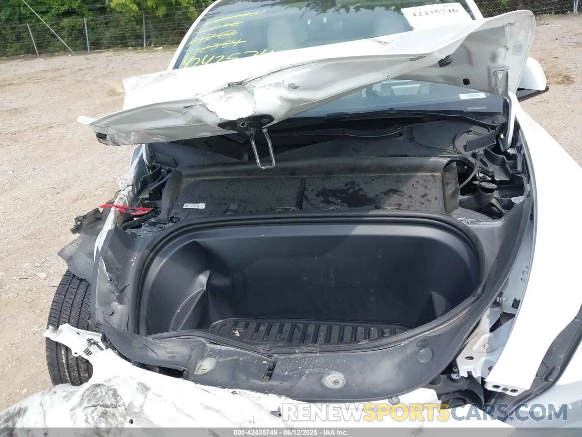 10 Фотография поврежденного автомобиля 7SAYGDEF6PF712384 TESLA MODEL Y 2023