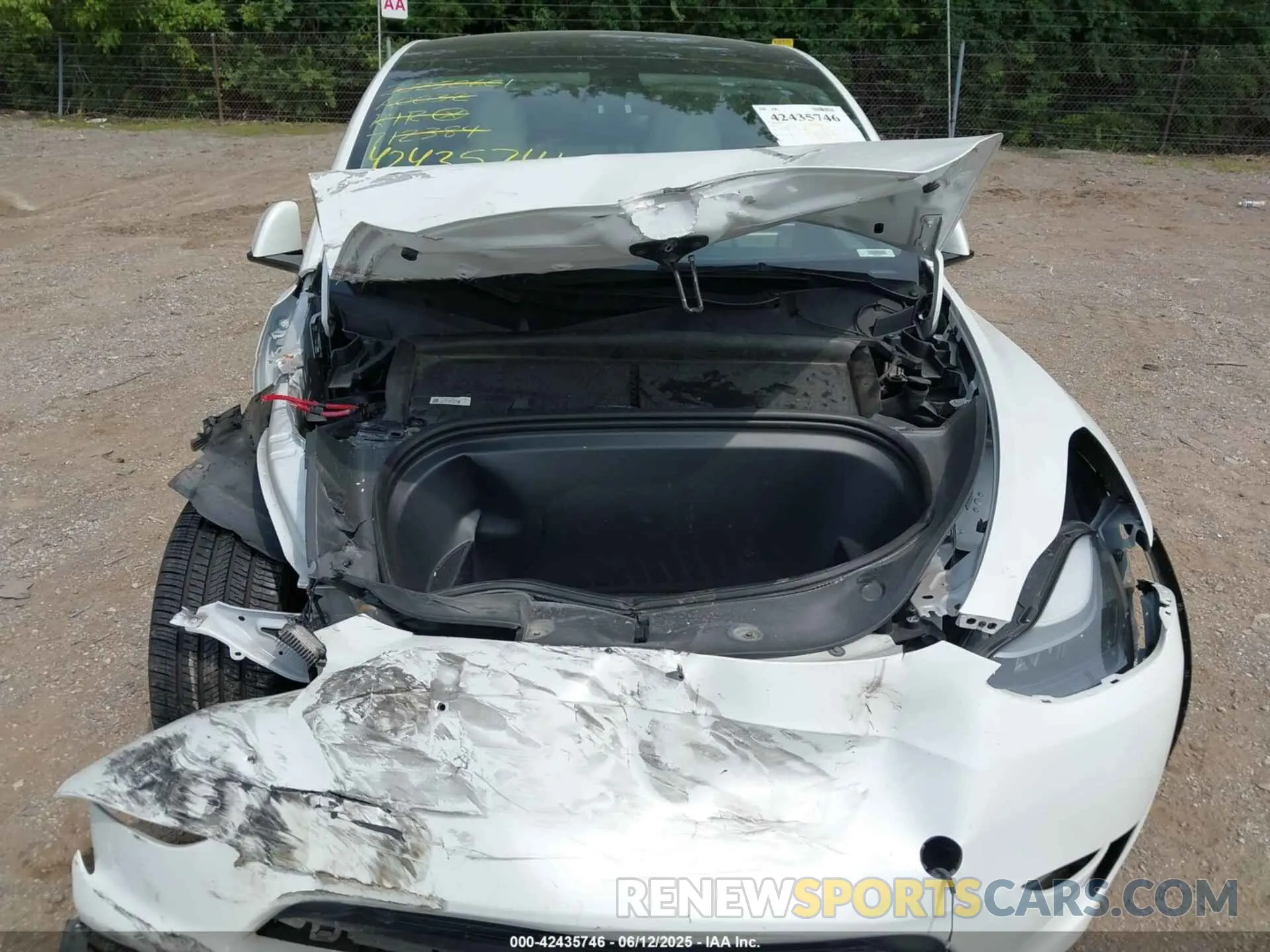 11 Фотография поврежденного автомобиля 7SAYGDEF6PF712384 TESLA MODEL Y 2023