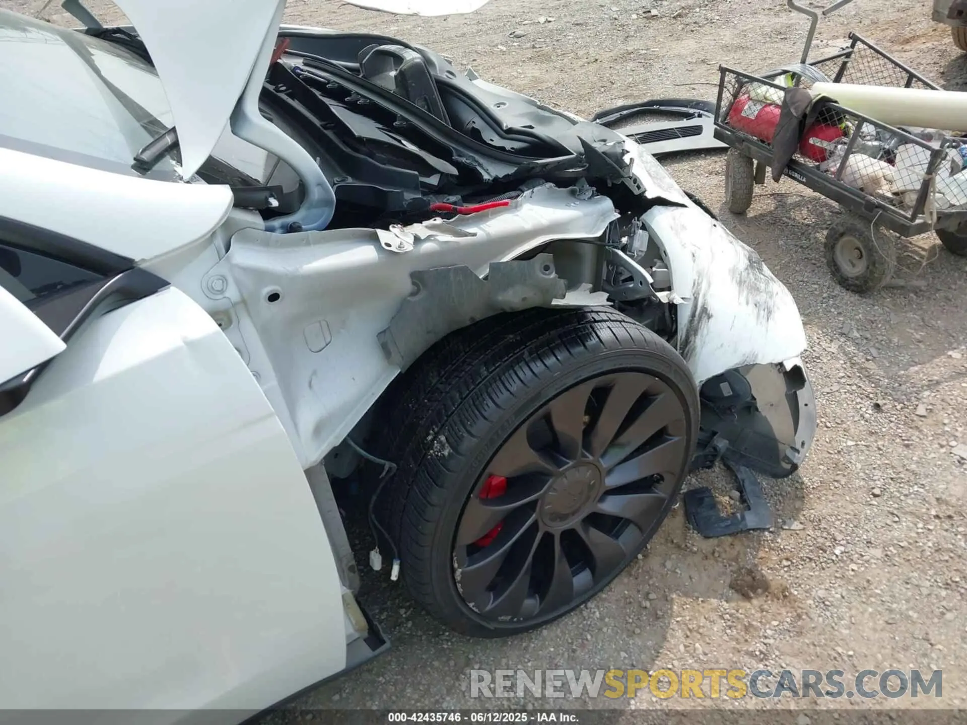 19 Фотография поврежденного автомобиля 7SAYGDEF6PF712384 TESLA MODEL Y 2023
