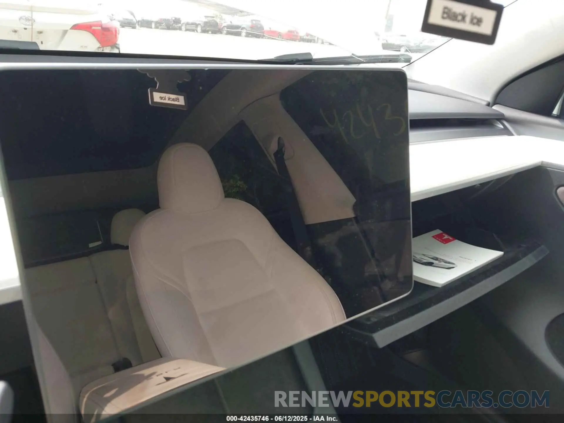 7 Фотография поврежденного автомобиля 7SAYGDEF6PF712384 TESLA MODEL Y 2023