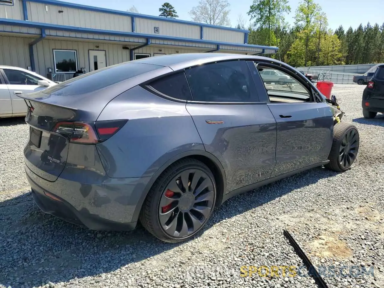3 Фотография поврежденного автомобиля 7SAYGDEF6PF796822 TESLA MODEL Y 2023