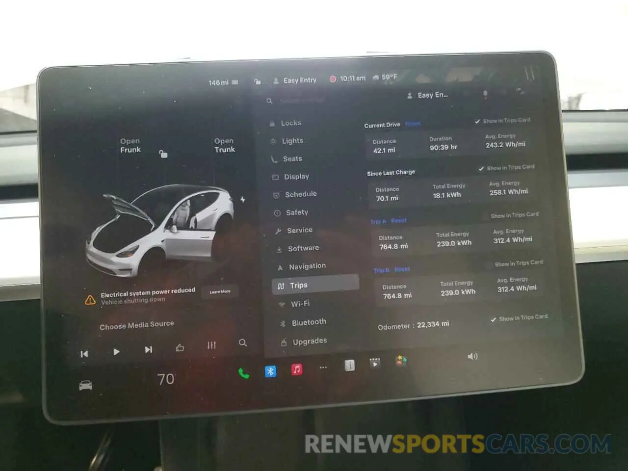 9 Photograph of a damaged car 7SAYGDEF6PF798103 TESLA MODEL Y 2023