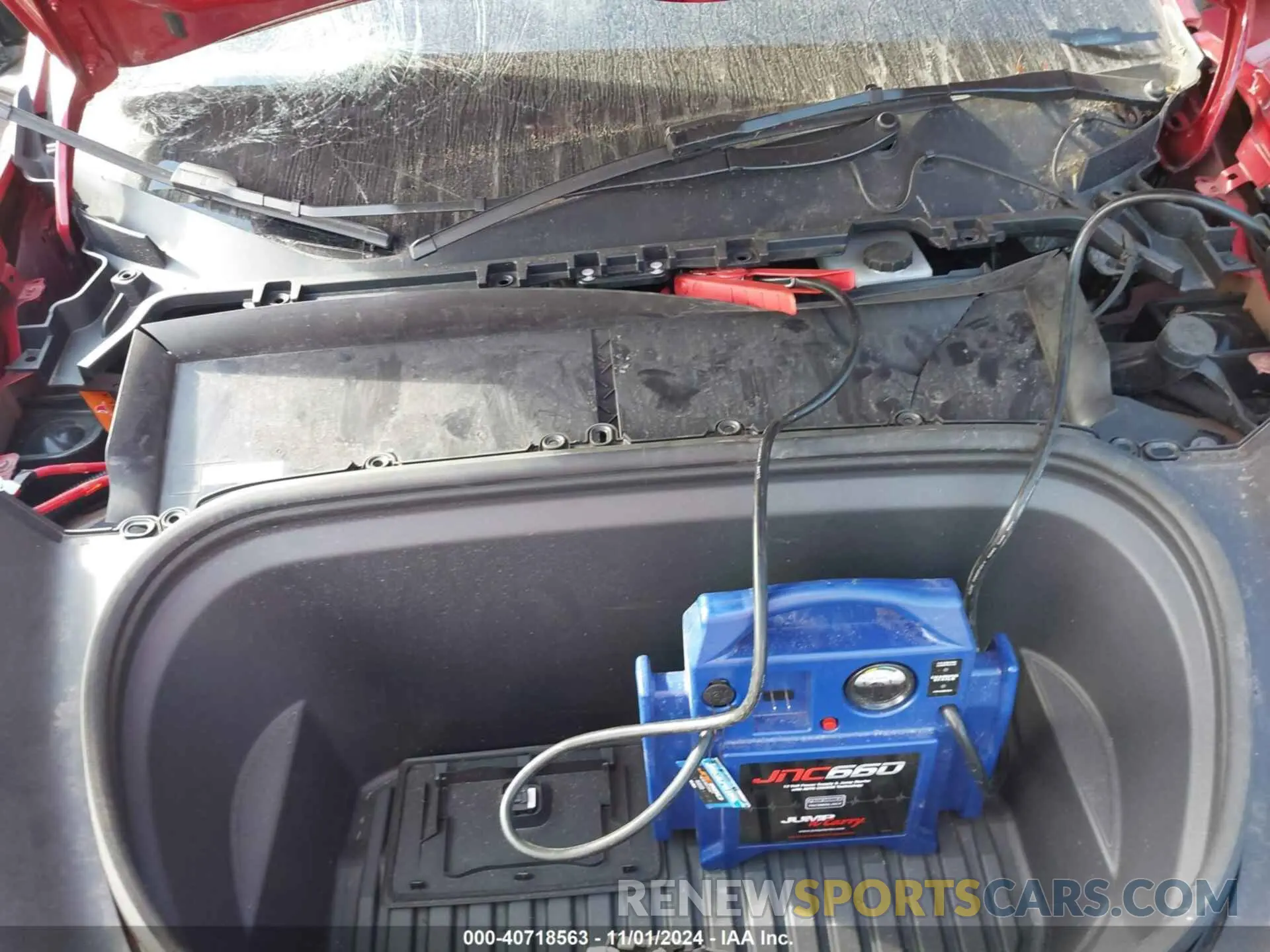 10 Photograph of a damaged car 7SAYGDEF6PF870935 TESLA MODEL Y 2023
