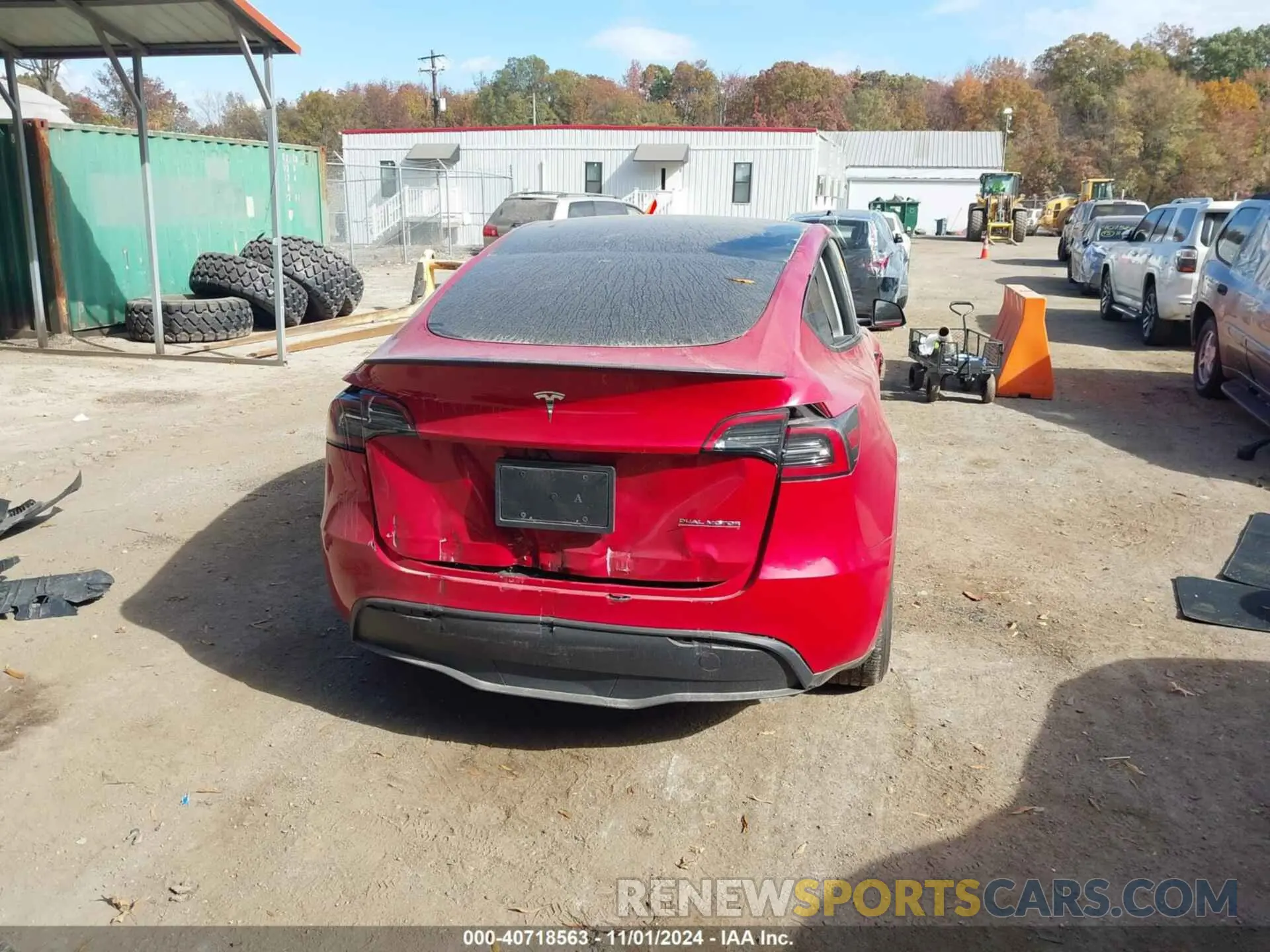 16 Photograph of a damaged car 7SAYGDEF6PF870935 TESLA MODEL Y 2023