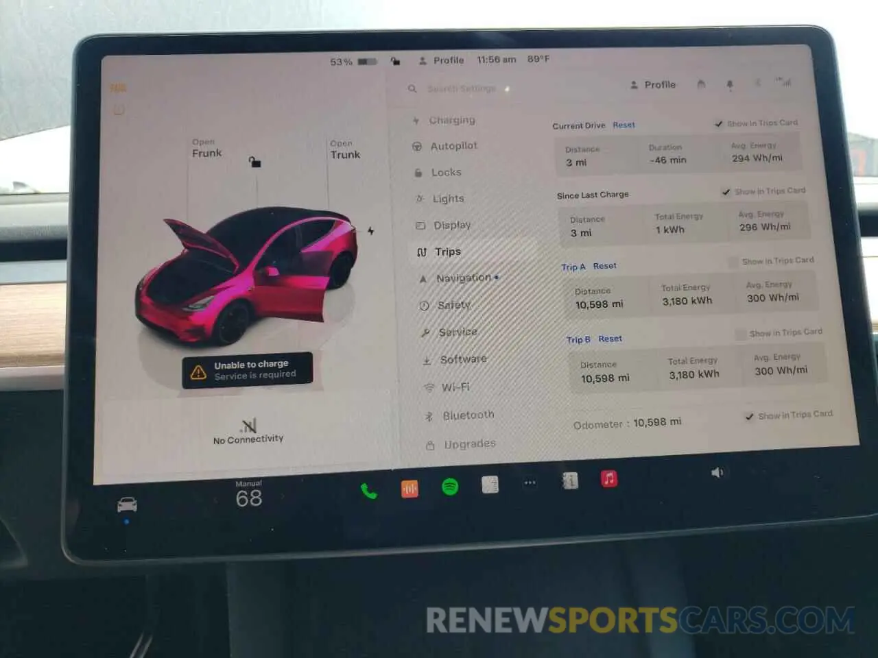 9 Photograph of a damaged car 7SAYGDEF6PF895866 TESLA MODEL Y 2023