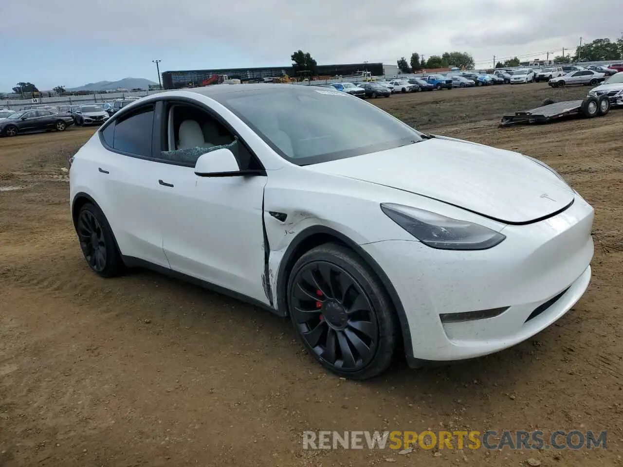 4 Фотография поврежденного автомобиля 7SAYGDEF6PF924461 TESLA MODEL Y 2023