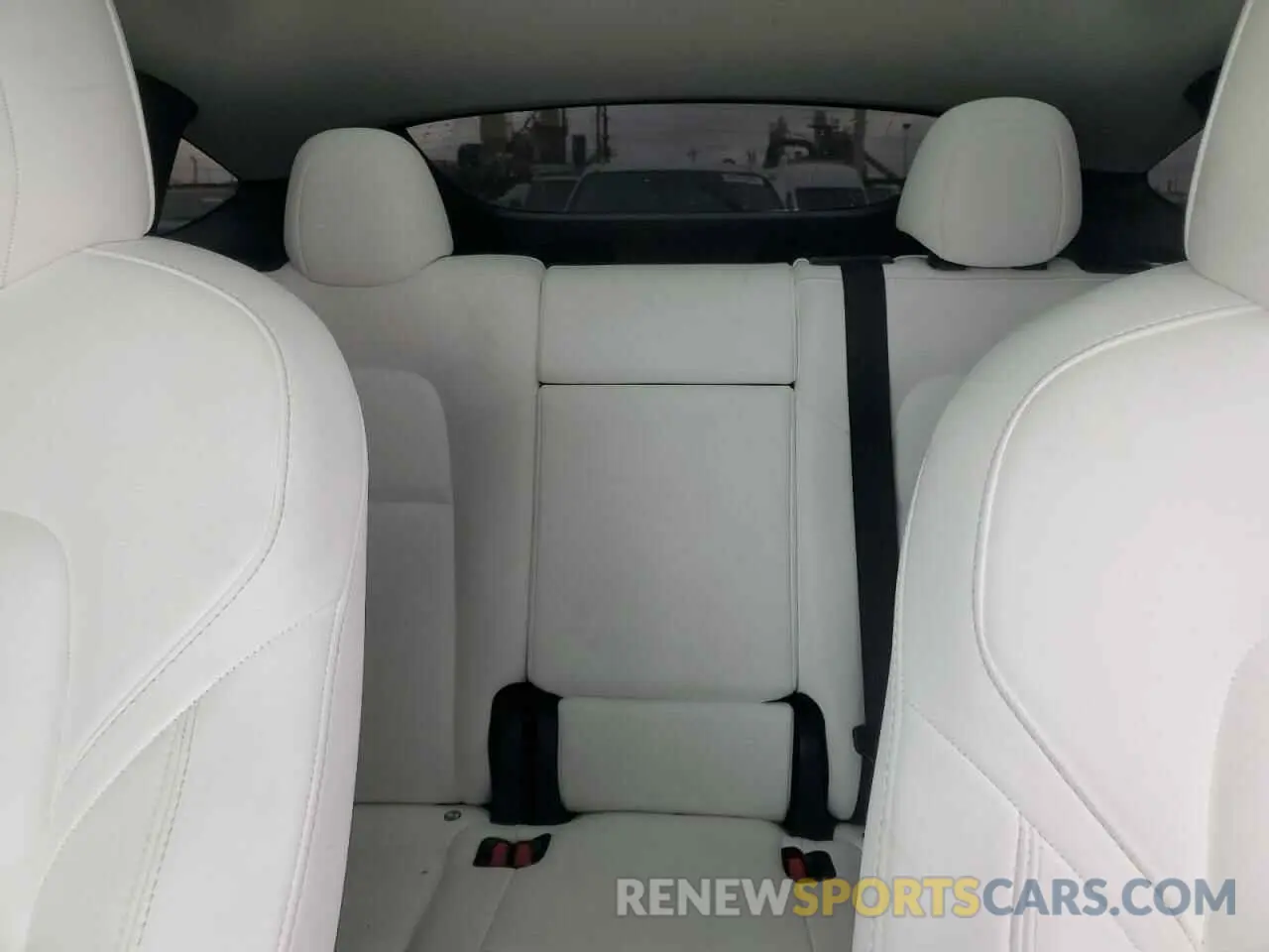 10 Photograph of a damaged car 7SAYGDEF7PF602959 TESLA MODEL Y 2023