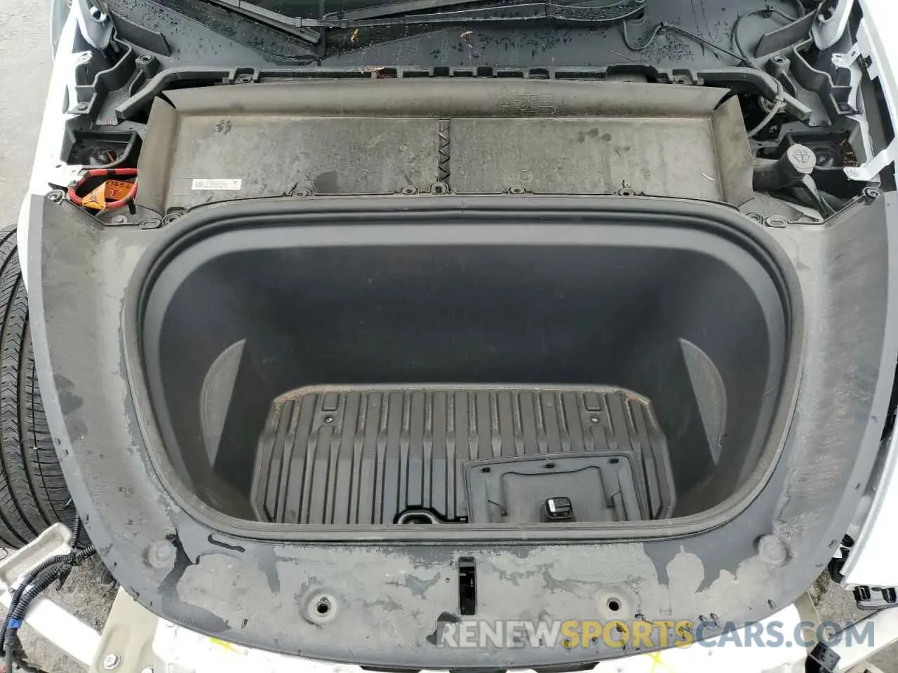 13 Photograph of a damaged car 7SAYGDEF7PF602959 TESLA MODEL Y 2023