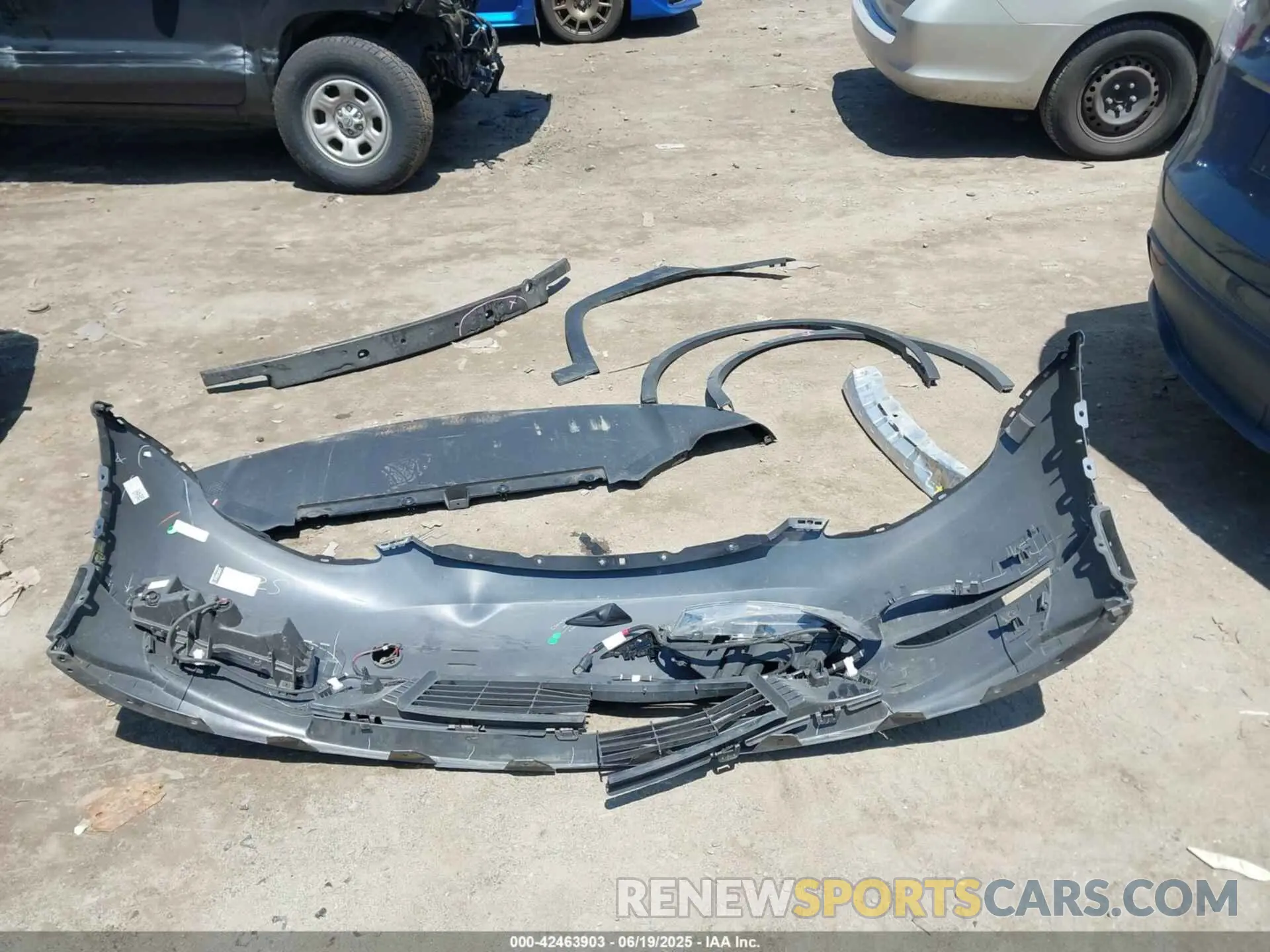 11 Фотография поврежденного автомобиля 7SAYGDEF7PF700602 TESLA MODEL Y 2023