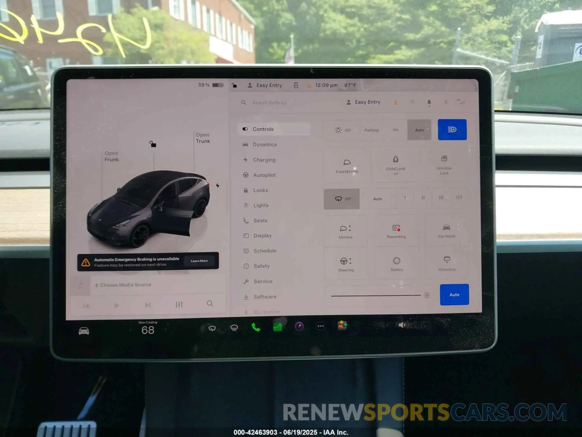 18 Фотография поврежденного автомобиля 7SAYGDEF7PF700602 TESLA MODEL Y 2023