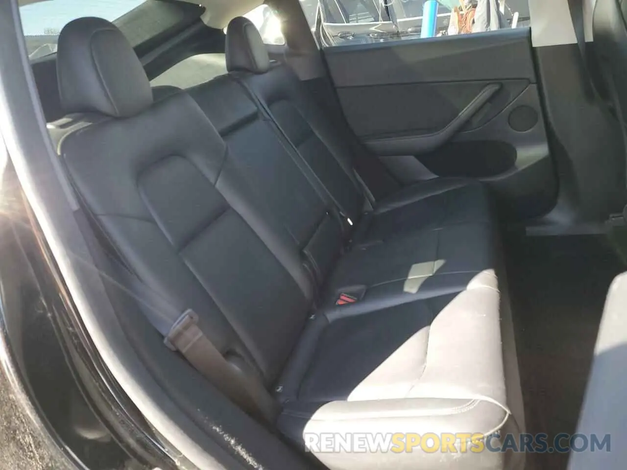 11 Photograph of a damaged car 7SAYGDEF7PF924355 TESLA MODEL Y 2023