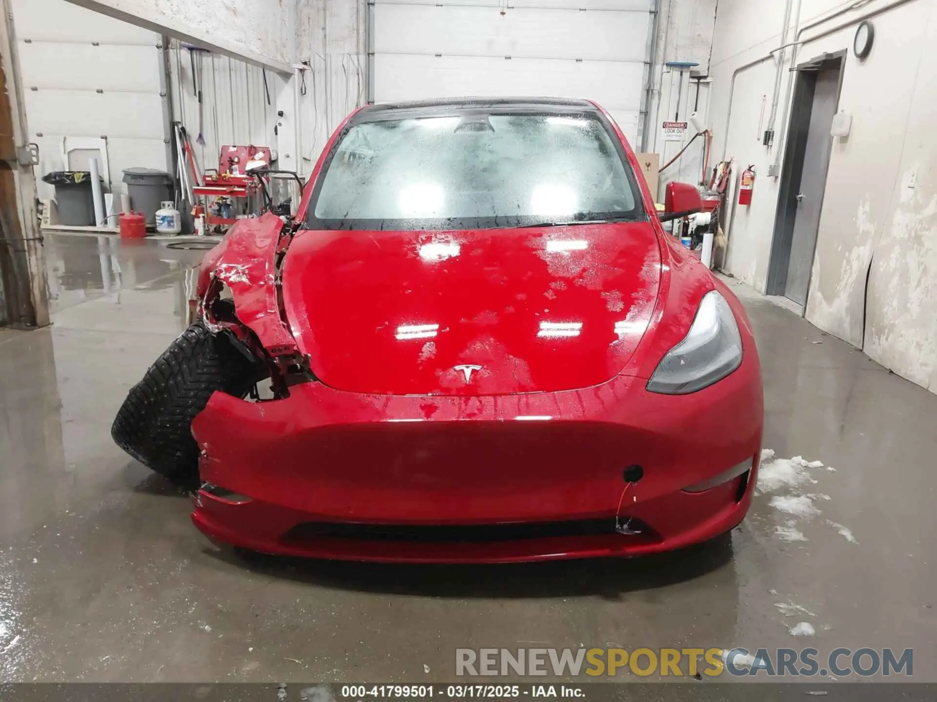 13 Фотография поврежденного автомобиля 7SAYGDEF8PF586142 TESLA MODEL Y 2023